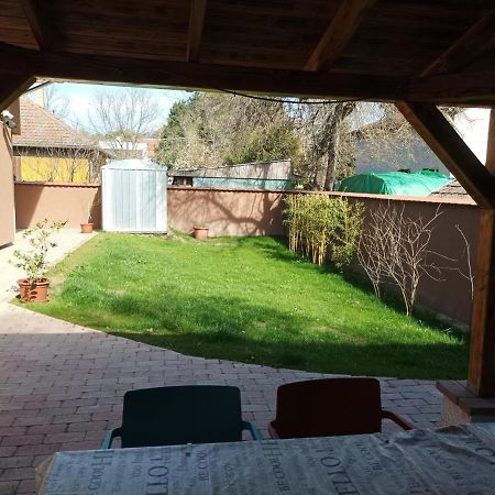 Magnolia Apartman Lejlighed Siófok Eksteriør billede