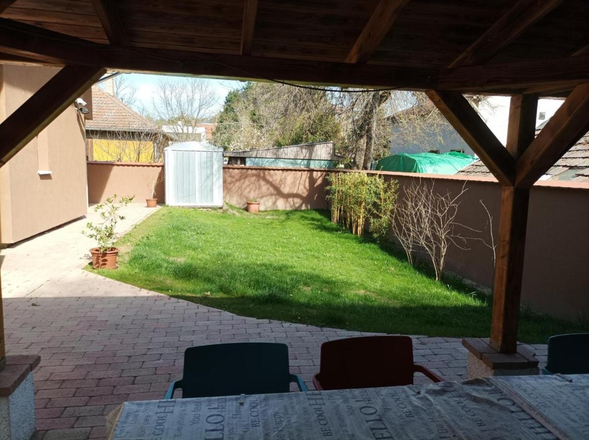Magnolia Apartman Lejlighed Siófok Eksteriør billede